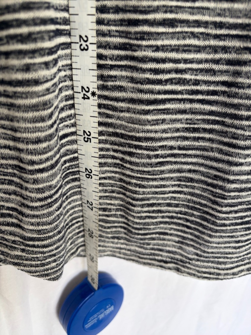 Athleta Breezy Navy & White Striped Sleeveless Tank - XL - Picture 8 of 12